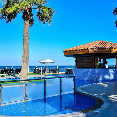 Mimoza Hotel 3*