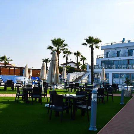 Mimoza Hotel 3*