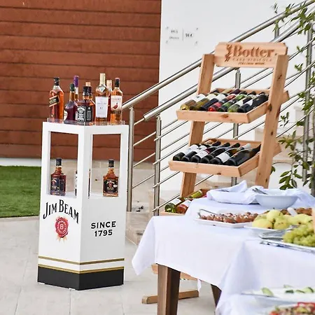 Mimoza Hotel 3*